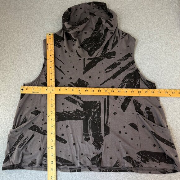 Chalet Womens Size XL Gray Sleeveless Cowl Neck Top Abstract Black Print Pockets - Picture 11 of 14